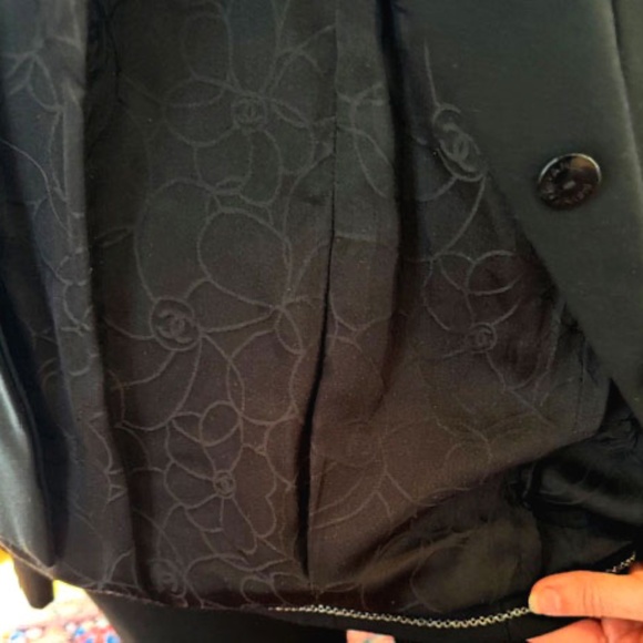 CHANEL Black Vintage Wool Suit with Jacket & Pants lined with Silk  -Size 36/US6 - Picture 10 of 16